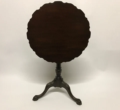 A Chippendale Style Antique Tilt Top Table Cover