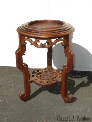 Mesa auxiliar vintage asiática oriental Jardiniere madera tallada con soporte para plantas  Foto 1 de 4