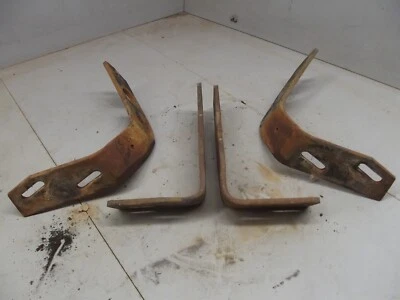 1965 年凯迪拉克 DEVILLE FRONT BUMPER BRACKETS 原始设备制造商 COUPE SEDAN 可转换 — 第 1/4 张图片