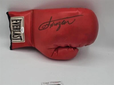 "Smokin" Joe Frazier Signed Autographed Everest Boxing Glove Hall of Famer JSA - Image 1 of 4
