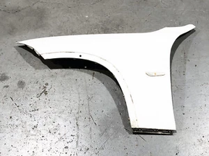 2012 BMW X1 E84 Left Driver Fender Panel ALPINE WHITE 300 TURN SIGNALOEM 12 - Picture 1 of 12