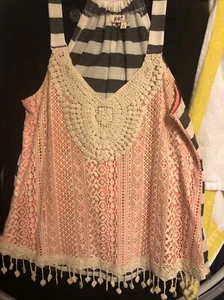 Tanktop Jolt Größe Large Spitze vorne mit Streifen hinten - Bild 1 von 3