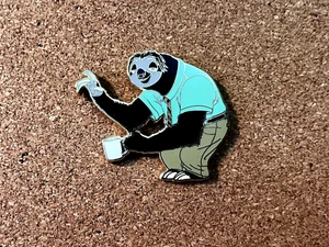 Disney Pin - Flash- 2018 - Zootopia - Booster - Picture 1 of 1