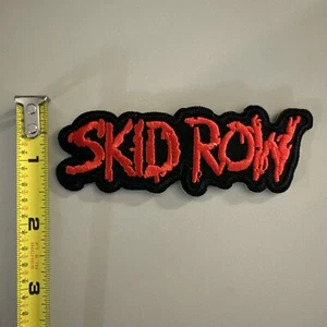 Skid Row (Embroidered Iron on patch) Punk/Rock/Metal/Music/Art - Picture 1 of 3
