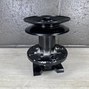 Murray 779057 Spindle Pulley Assembly - Picture 1 of 8
