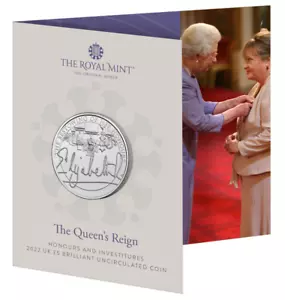 2022 UK The Queen's Reign: Honours & Investitures £5 Brilliant Uncirculated Coin - Picture 1 of 6