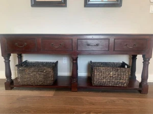 Traditional long solid wood sofa entryway table - Picture 1 of 1