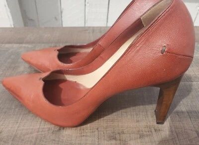Costume National 100% Real Leather stiletto Made in Italy Beautiful High Heel 36 - Image 1 of 4