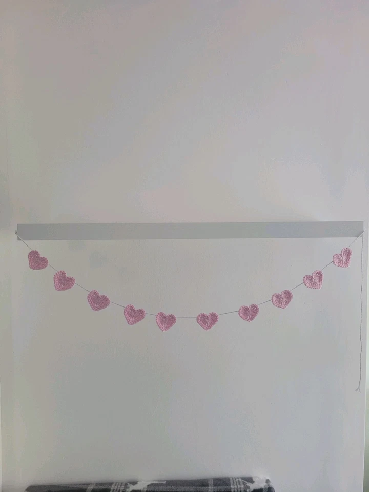 Guirnalda de banderines de corazón de algodón rosa hecha a mano para bebé - 10 corazones. Pascua. 150cm Foto 1 de 1