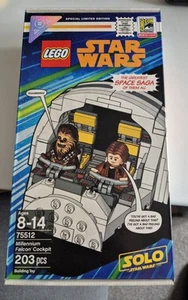 SDCC 2018 - MILLENNIUM FALCON COCKPIT - Picture 1 of 4
