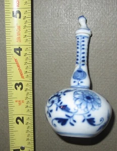very rare Meissen 19th century authentic perfume bottle w/ cork - flawed - Picture 1 of 5