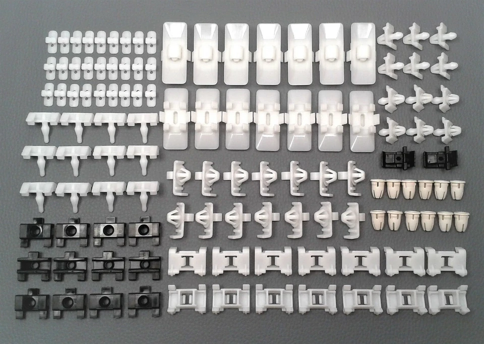 kompl. Klammersatz Befestigung Sacco Beplankung W124 Coupe CE A124 Cabrio - Bild 1 von 1