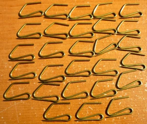 (28) Vintage Solid Brass Offset 1" PIN-ON Drapery Hooks Curtain - Picture 1 of 3
