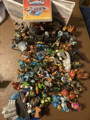 Skylanders Lote De Más De 50 Figuras Con Juegos Y Portal Foto 1 de 4