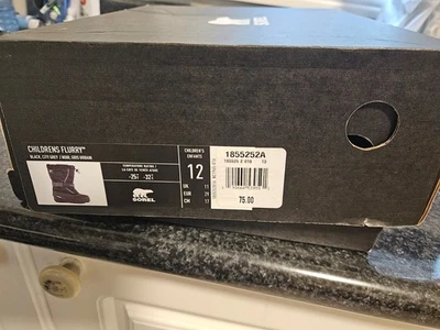 Botas de invierno Sorel Flurry usadas para niños clasificación 25F talla 12 Foto 1 de 4