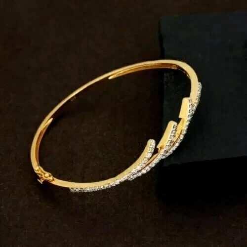 Round Cut 1Ct Lab Created Diamond Women's Bangle Bracelet 14K Yellow Gold Finish - Image 1 of 1