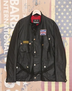 £299 Herren Barbour International Union Jack schwarze Wachsjacke Größe XXL XXXL - Bild 1 von 6