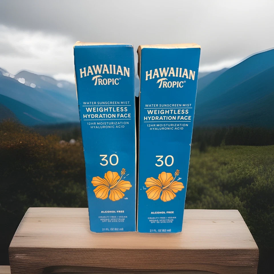 2X Hawaiian Tropic Weightless Hydration Water Sunscreen Mist SPF 30. Exp 9/2026+ - Image 1 of 2