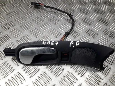 Audi A4 2000 Door Handle Interior - FRONT RIGHT 8D2837020, 8D2-837 FR479261-10 - Photo 1/4