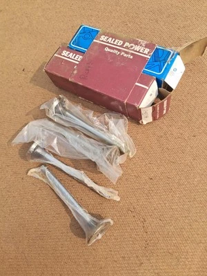 Válvula de escape sellada potencia V2299 lote de 4 válvulas FORD de colección  Foto 1 de 4