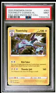 Pokemon DAA Knock Out Collection Toxtricity Cosmos Holo #063 PSA 9 IN PERFETTE CONDIZIONI - Foto 1 di 2