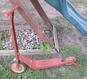 Kick Scooter Antique Kids Toy Red 1940’s Schilling Scooter 2 wheel Ride On Toy - Picture 1 of 13