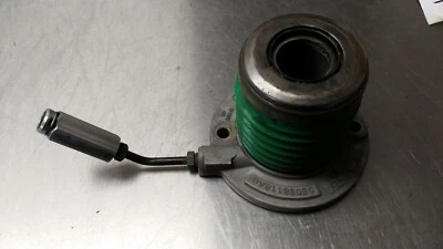 Dodge Challenger 2009-2023 OEM embrague esclavo actuador conjunto 05038118AB Foto 1 de 4