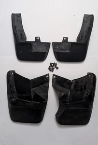 02-04 Honda CRV Mud Guard Set - Front & Rear - Picture 1 of 6