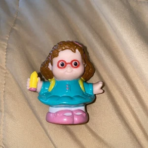 Fisher Price Little People - Maggie Figur im Ruhestand - Bild 1 von 4