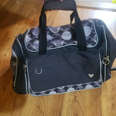 Bolsa de viagem/bagagem Disney Mickey grande preta Skyway com rodas - Imagem 1 de 4