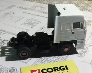 Camion Corgi DAF in scala 1:50. - Foto 1 di 4