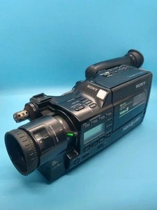 Sony Handycam CCD-F70 schwarz Video8 Handheld Camcorder als Ersatzteilspender - Bild 1 von 10