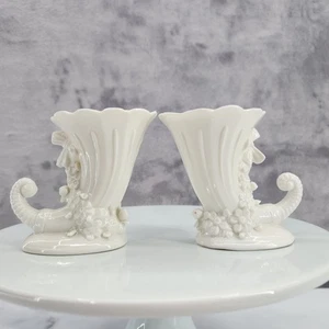 Antikes Horn viel Vintage Knospenvasen Germany Porzellan weiß Erntedankfest  - Bild 1 von 8