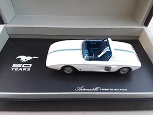 1/24 AUTOMODELLO 1962 MUSTANG I WHITE/BLUE CONCEPT 50 YRS. TRIBUTE ED. BOX MINT - Picture 1 of 7