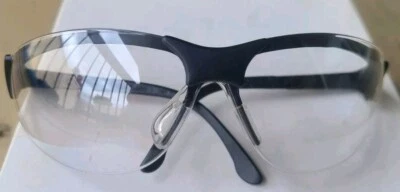 Gafas de seguridad Pyramex Rendezvous - Lente transparente antiniebla - Marco negro Z87-2  Foto 1 de 4