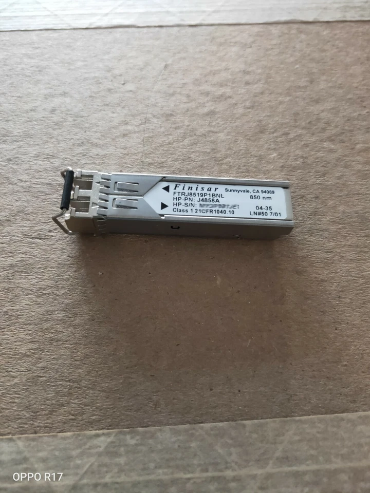 Finisar FTRJ8519P1BNL 850nm 2.25Gbit SFP module - Bild 1 von 1