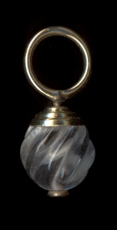 Colgante solitario de vidrio de circonita cúbica transparente redondo de 8 mm de oro amarillo macizo de 10K 1,07 gramos diestro Foto 1 de 1