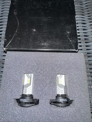 Sylvania LED Fog Lights & DRL 5202/2504 PS24W/PSX24W 2 Bulbs Pack - Image 1 of 4