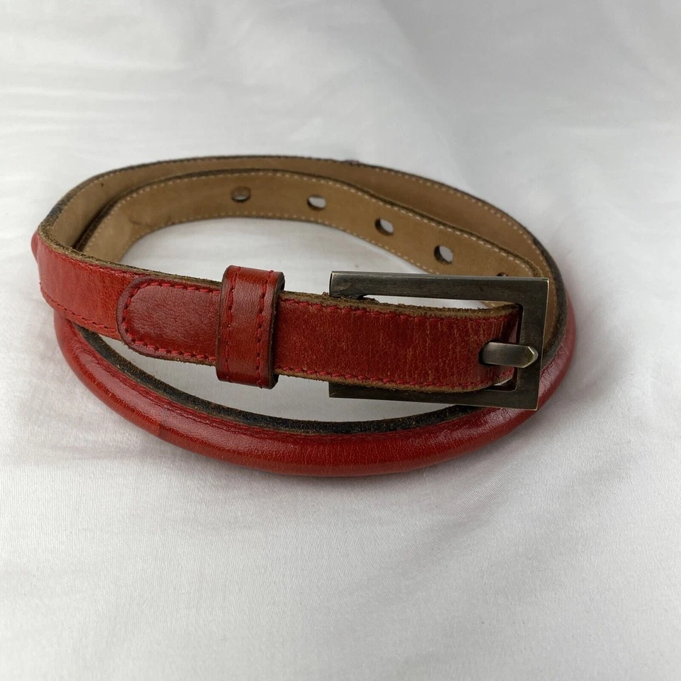 Johnny Farah Womens Skinny Belt M Medium Red Leather Brass Buckle - Image 1 of 4