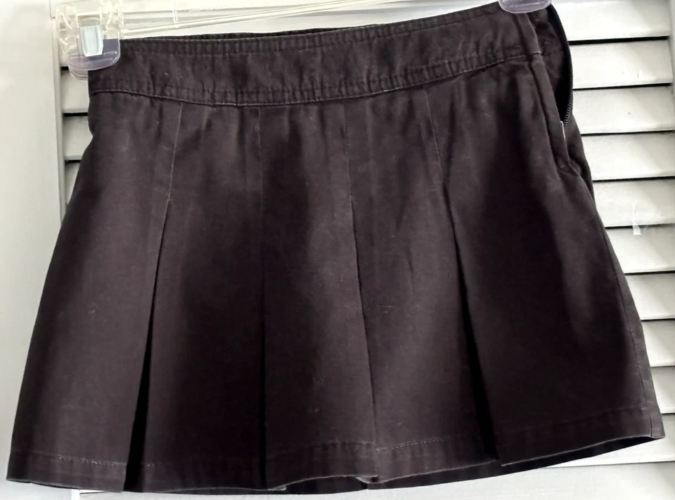 1989 Children's Place 女孩黑色短裙 5 码 — 第 1/4 张图片