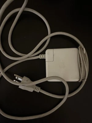 Apple iBook G4 PowerBook Power Adapter Charger 65W A1021 - Free Shipping - Image 1 of 4