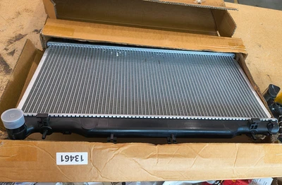 13461 Radiator For 2015-2019 2016 2017 2018 Subaru Outback Legacy 2.5L 2.5i H4 - Imagem 1 de 4
