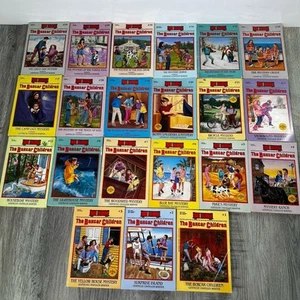 Lot of 21 The Boxcar Children Books Gertrude Chandler Warner 1-8+ No Duplicates - Picture 1 of 13
