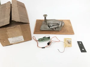Honeywell 30734746-501 Servo Plate Scanning Unit Assembly 7920 (Missing Parts) - Picture 1 of 5