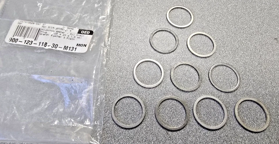 10 NUEVOS ANILLOS DE APLASTAMIENTO DE ALUMINIO TAPÓN DE DRENAJE DE ACEITE PORSCHE 911 924 928 944 968 22x27 Foto 1 de 3