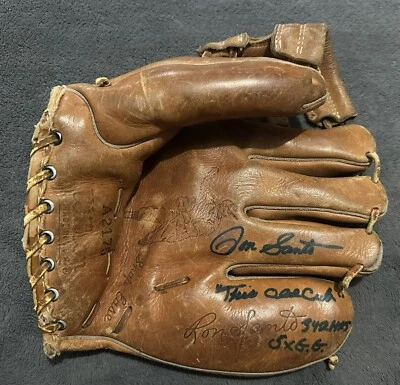 Ron Santo Signed Game Model Glove Wilson 1960s Chicago Cubs JSA LOA HOF 5x GG - Image 1 of 4