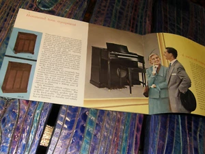 HAMMOND Spinet home concert model ORGAN CATALOG - BROCHURE + Music catalog - Picture 1 of 5