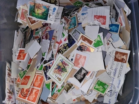 Queen Elizabeth II  Bulk Sticker Postage Lot of 40 Stamps QEII CRAFTING Cover