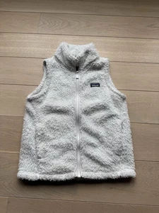 Patagonia Los Gatos Girls Sherpa Vest Size Large 12 Full Zip Birch White - Picture 1 of 5