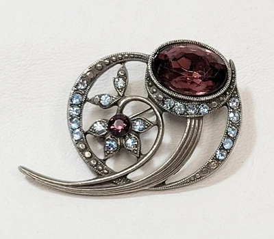 1928 Jewelry Co Vtg Gunmetal Rhinestone Embellished Brooch Pin Purple Blue - Image 1 of 3